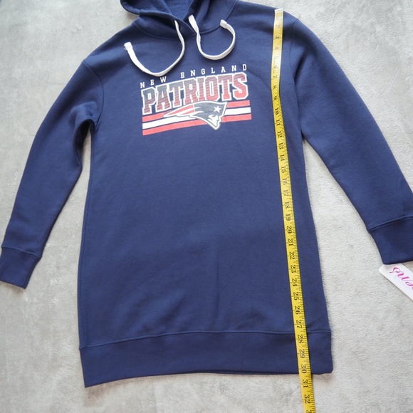 New England Patriots NFL Teens Women Medium 7/9 Blue Pullover Hoodie Sweatshirt - Picture 12 of 12